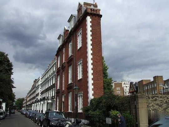 Необычные дома: Тонкий жилой комплекс. Лондон
